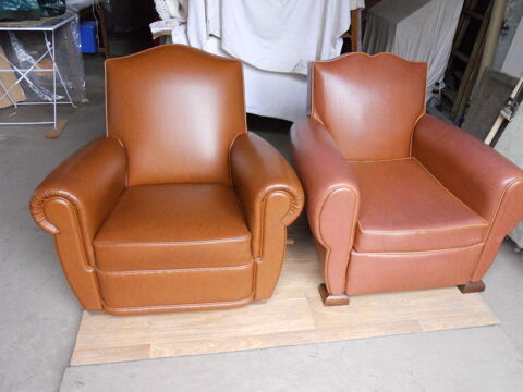 2 fauteuil club, 1 ann�es60, et 1 , ann�es70. 700 Le Creusot (71)