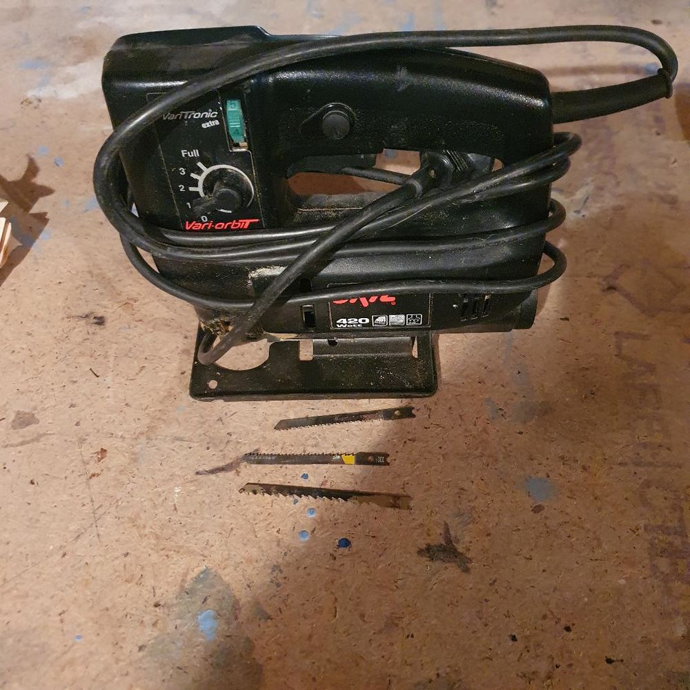 scie sauteuse SKIL 420W Bricolage