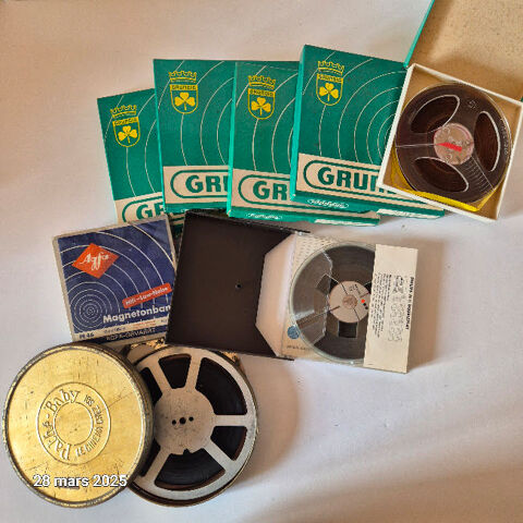 Lot de 7 bandes magnétiques grand format et 1 film 8 mm, ave 25 Saumur (49)