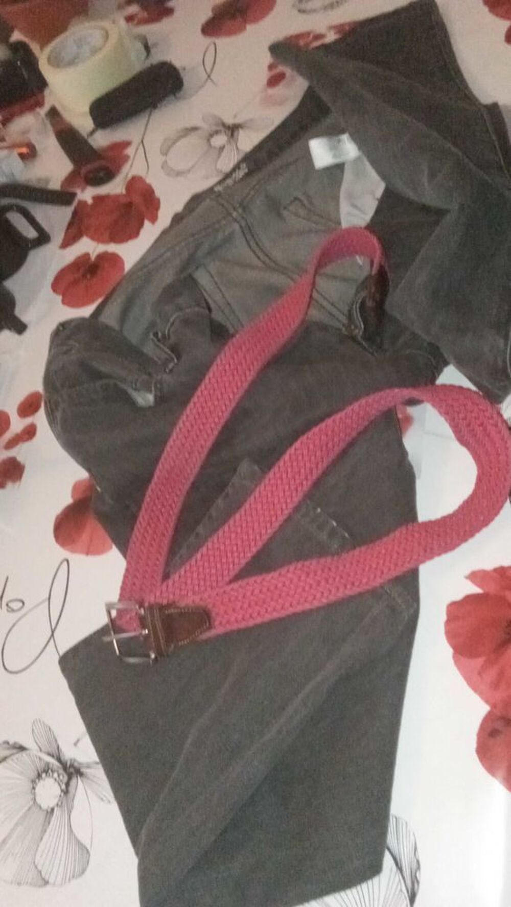 Jeans bon &eacute;tat Vêtements