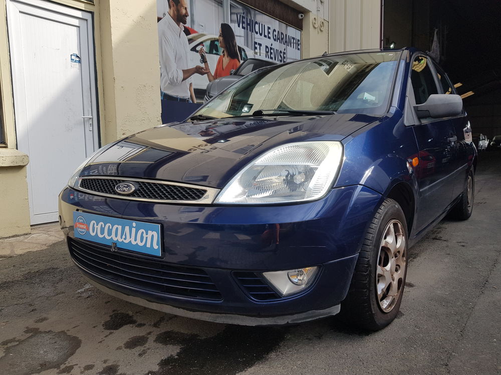 Fiesta 1.4i Ghia 2005 occasion 78540 Vernouillet