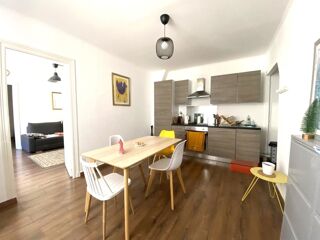  Immeuble à vendre 107 m²