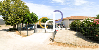   LOCAL COMMERCIAL 290 M² + TERRASSE SUR TERRAIN 2 000 M² – A LOUER A TARASCON FACE AU McDONALD'S Tarascon