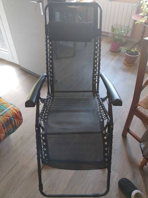 2 chaise longue 50 Yenne (73)