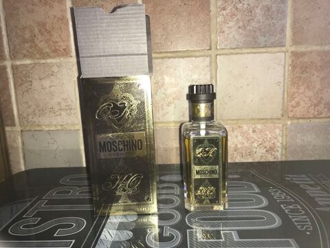 MOSCHINO vintage 200 Saint-Quentin (02)