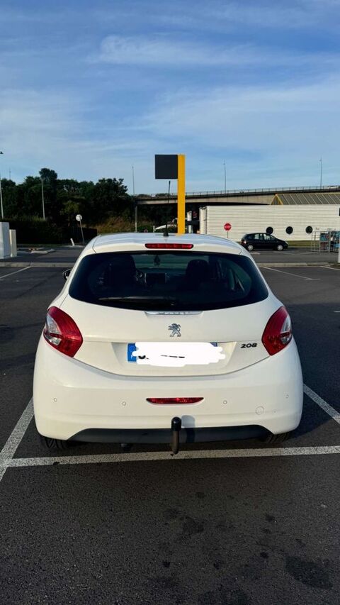 Peugeot 208 1.6 VTi 120ch BVM5 Allure