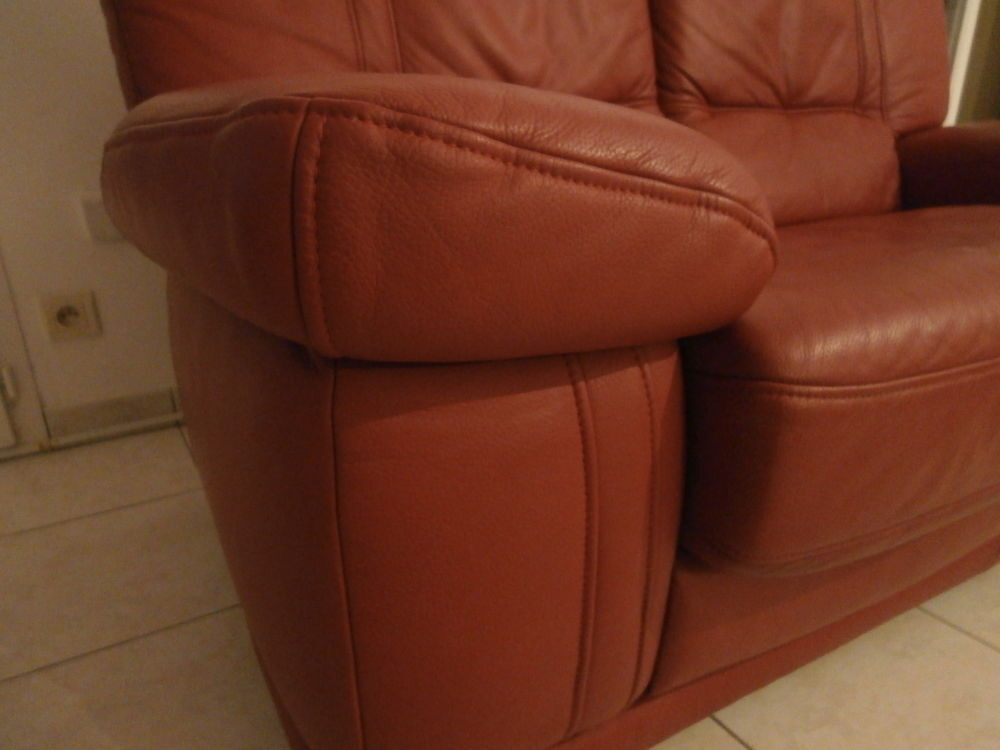 canap&eacute; cuir 2 places Meubles