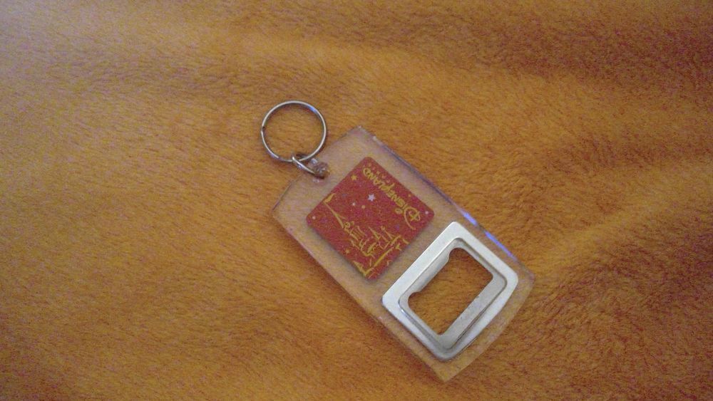 DECAPSULEU PORTE CLE MICKEY 