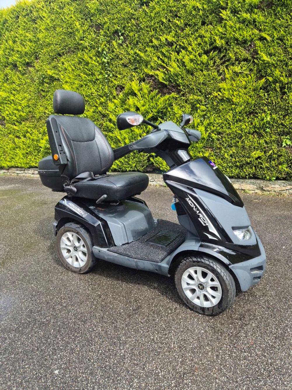 Scooter &eacute;lectrique Vélos