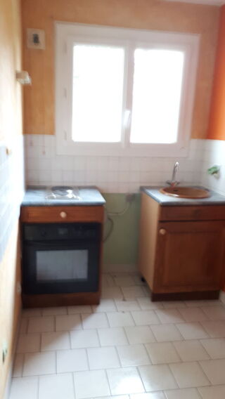  Appartement � louer 1 pi�ce 30 m� Caen