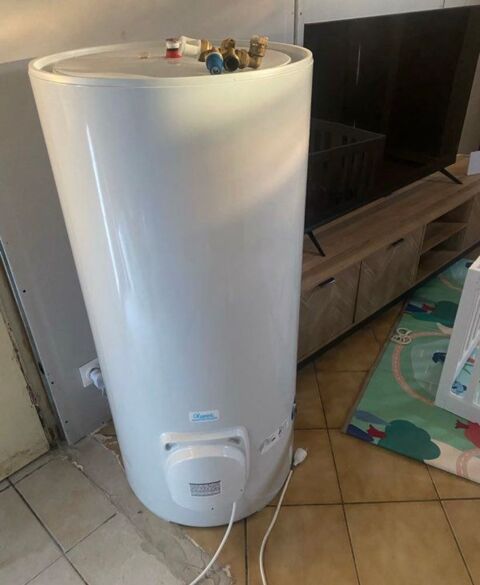 Chauffe eau 200L 200 Saint-Loup-de-Naud (77)