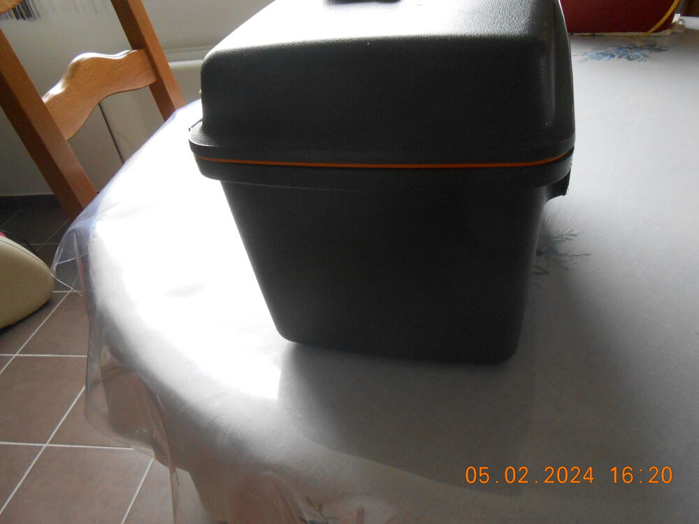 trousse voyage coque dure Maroquinerie