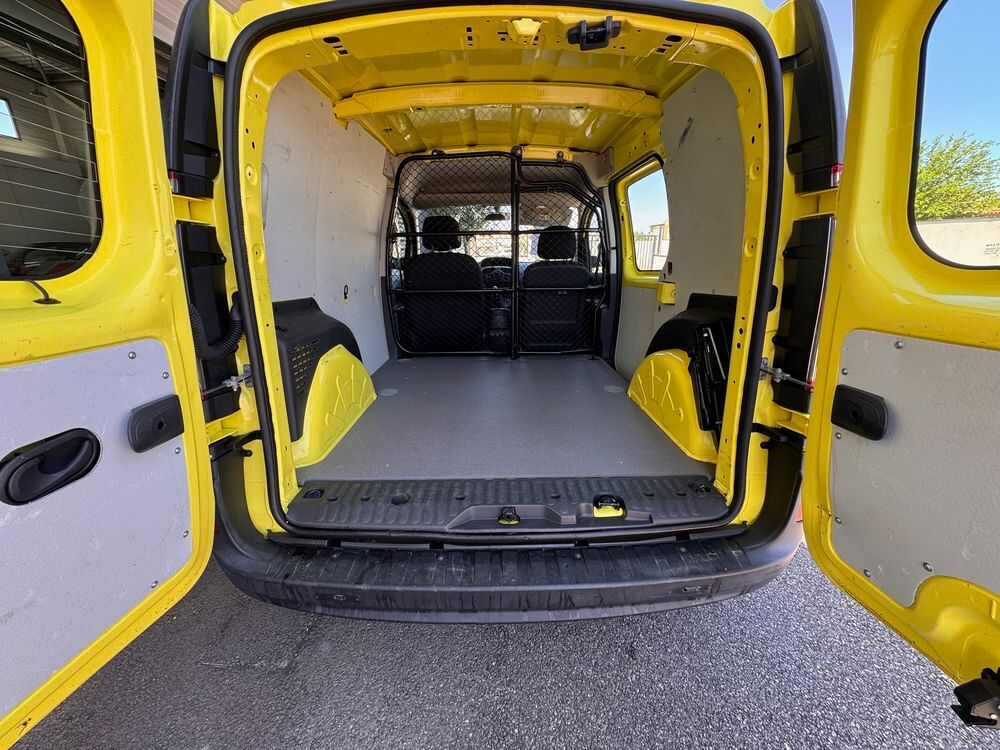Kangoo Express KANGOO EXPRESS BLUE DCI 95 CONFORT 2021 occasion 84290 Sainte-C&eacute;cile-les-Vignes