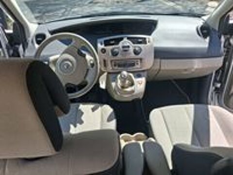 Sc&eacute;nic II Scenic 1.5 dCi 105 eco2 Carminat 2009 occasion 63200 Riom