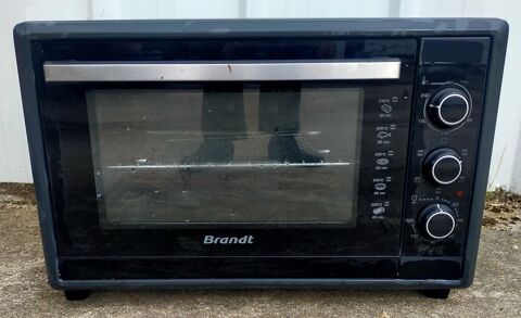 FOUR BRANDT FC420MB, 1800W  . 50 Marsac-sur-l'Isle (24)