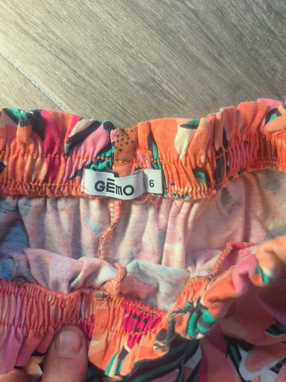 Short Fluide L&eacute;ger Motif Floral G&eacute;mo 6 Ans Corail / Multicolore Vêtements