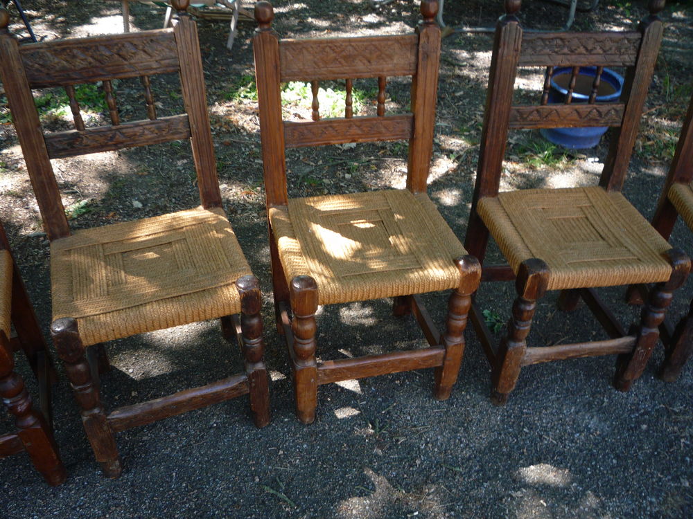 Chaise rustique pyr&eacute;n&eacute;enne /Espagne/art populaire/berger
Meubles