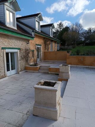  Maison � vendre 8 pi�ces 220 m�