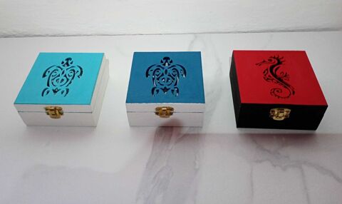 Bo�tes d�coratives avec fermoir Neuves 8 Versailles (78)