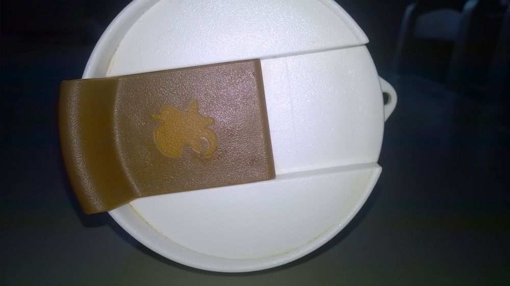 Corne de ch&egrave;vre 
tasse &agrave; caf&eacute; 
7.5 cm de large
21 cm de hau Cuisine