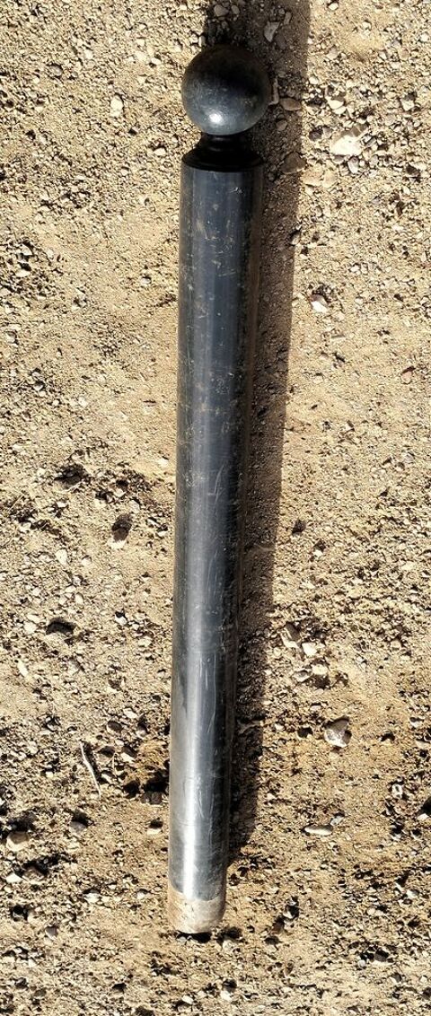 borne stationnement potelet  poteau de voirie 50 Saint-Jean-de-Fos (34)