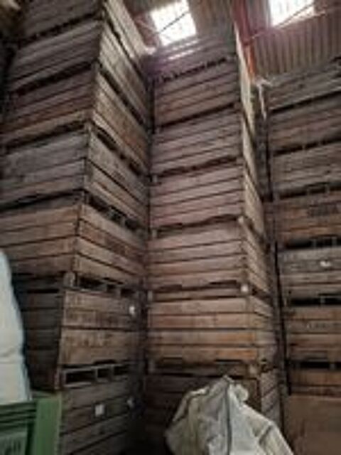   CAISSES PALOX  PIN 120CM X 120CM X 100CM.BE TARIF DEGRESSIF  