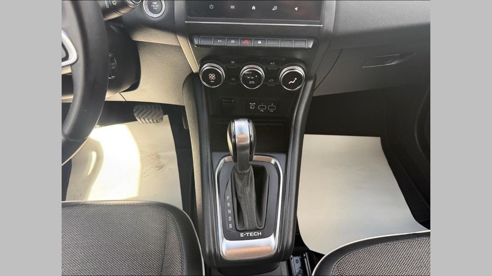 Captur E-Tech 145 - 21 Intens 2021 occasion 91310 Montlh&eacute;ry