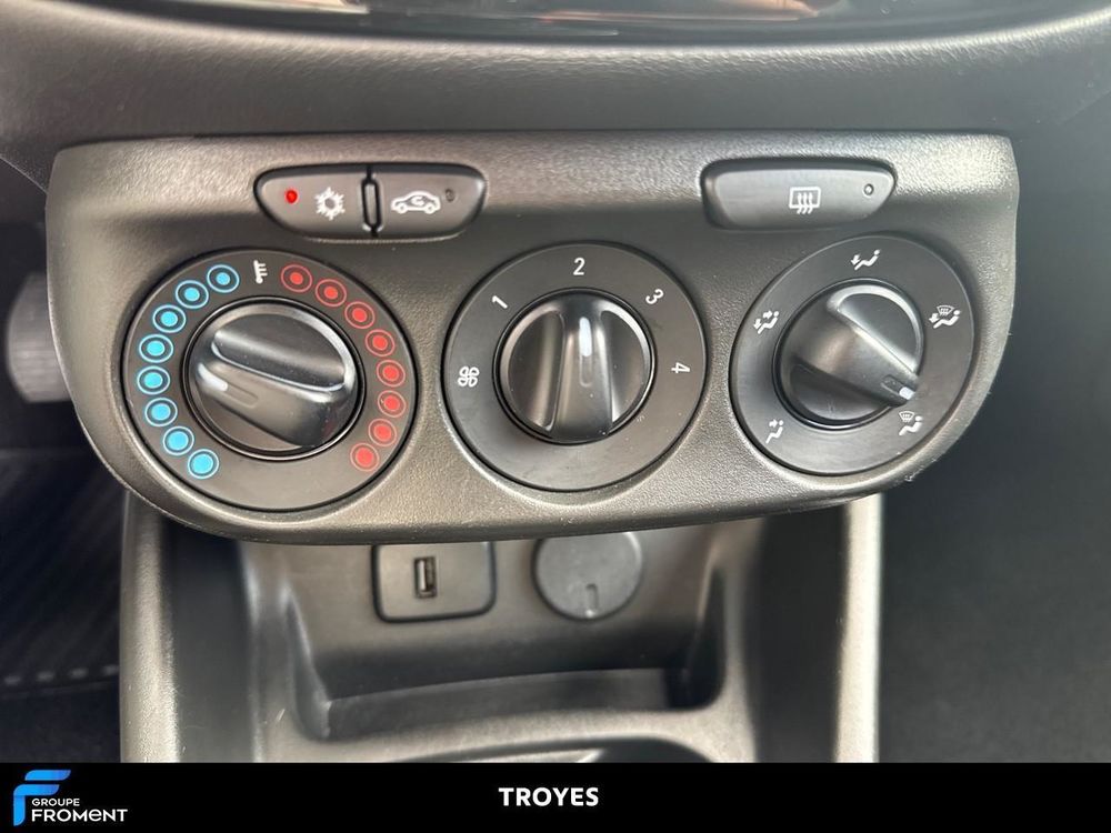 Corsa 1.4 Turbo 100 ch Design 120 ans 2019 occasion 10600 La Chapelle-Saint-Luc