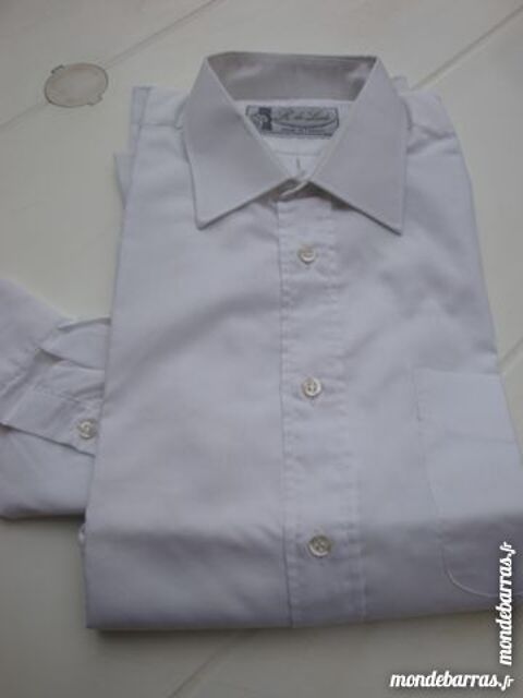 Chemise blanche  manches longues( homme) 4 Nimes (30)