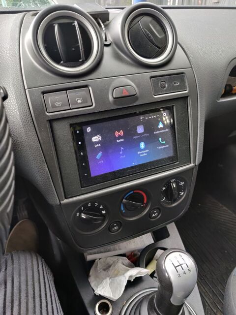 Ford fiesta 1.4i Ghia