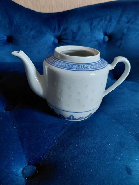 Théière en faïence chinoise bleu et blanc (vase) 6 Herblay (95)