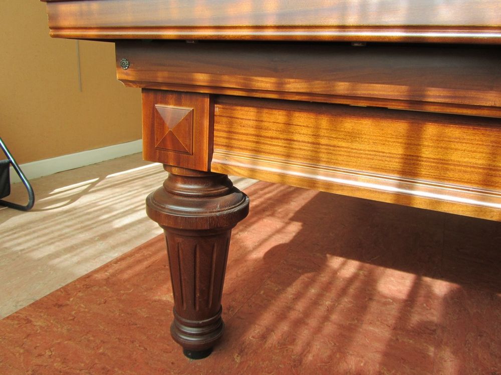 Billard Fran&ccedil;ais TRUCHET mod&egrave;le Louis XVI 