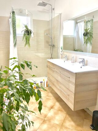 Maison � vendre 9 pi�ces 254 m�