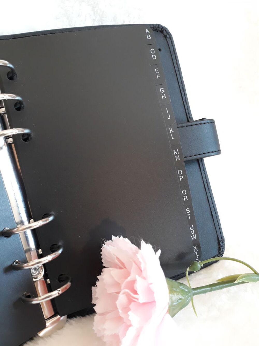 Agenda noir NEUF + intercalaires (sans recharge) Maroquinerie