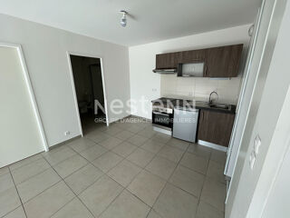  Appartement à louer 2 pièces 45 m²