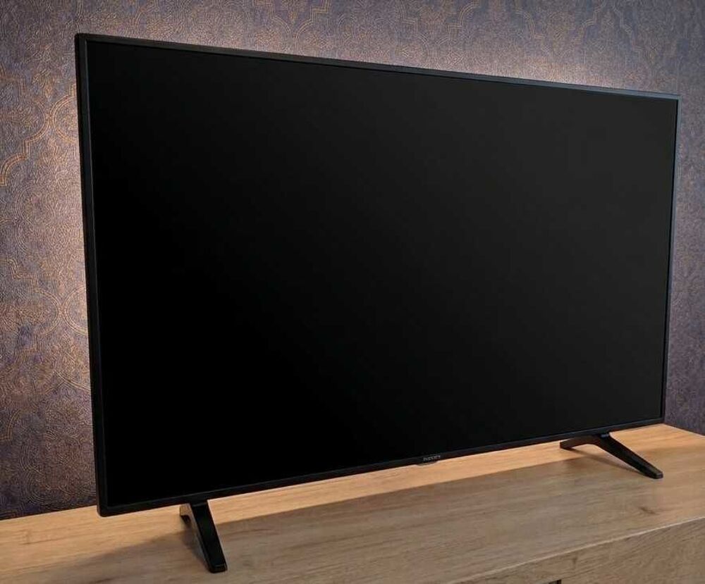 t&eacute;l&eacute; telefunken taille 150 cm 55 pouces full HD Smart TV Photos/Video/TV