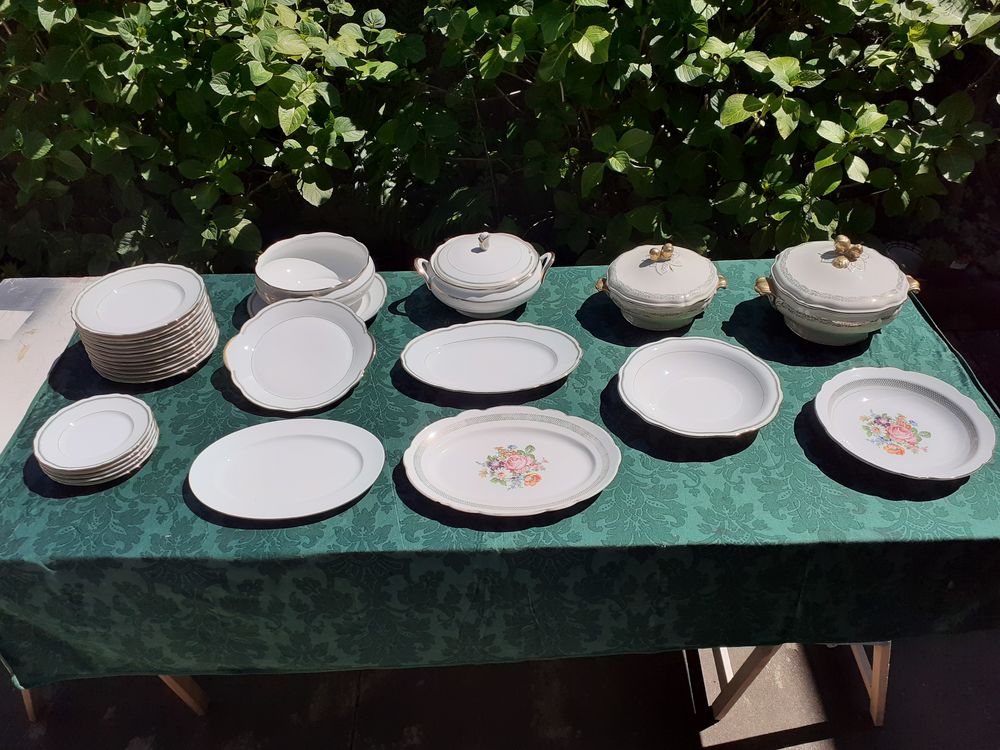 Lot v&eacute;ritable porcelaine SOFAFILS Cuisine