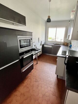 Location Appartement Appartement meublé 2 pièces 40 m², Neuilly-sur-Seine (92200) Neuilly-sur-seine