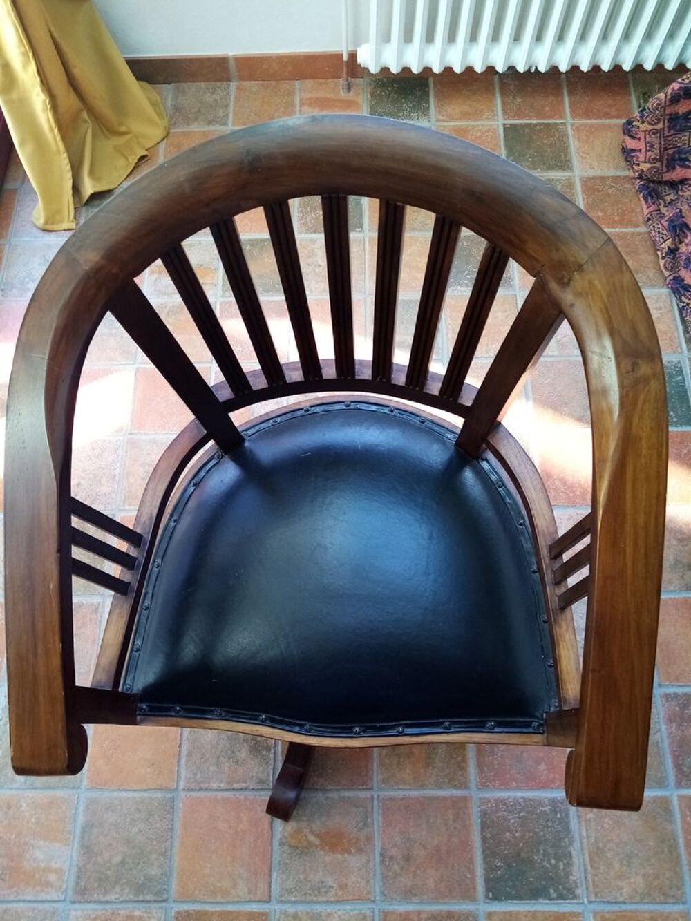 Fauteuil style americain. Meubles