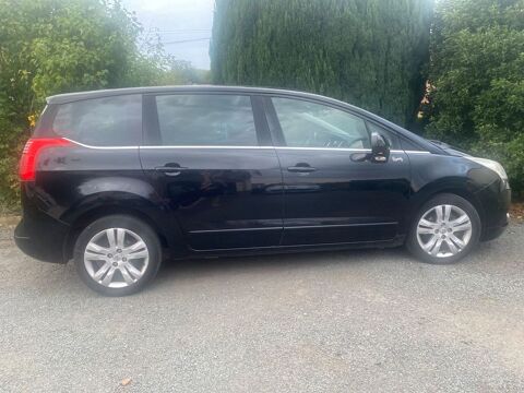 Peugeot 5008 1.6 HDi 112ch FAP BVM6 Série Sp&e