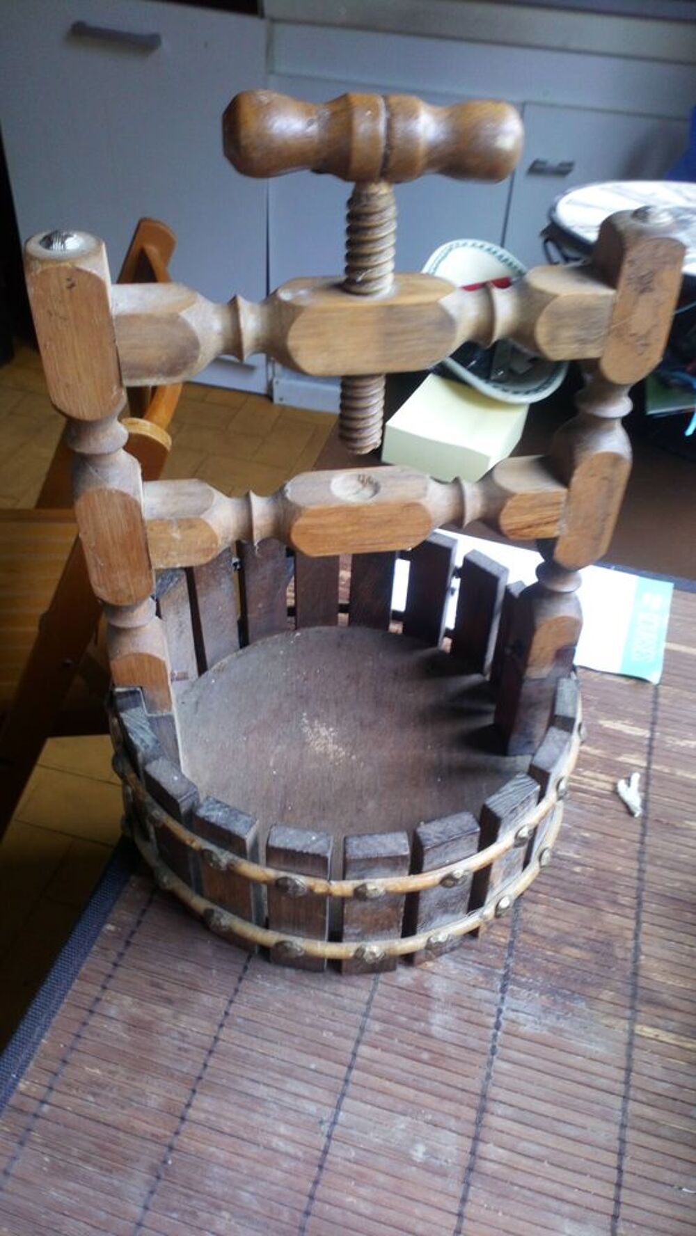 ancien presse noix 
