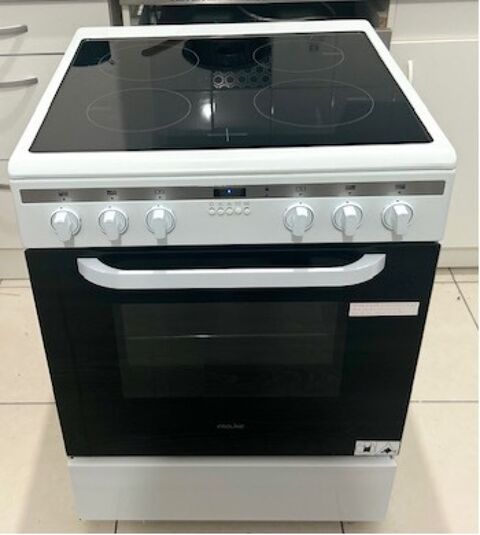 cuisini�re � induction avec four de marque Proline 290 Herblay (95)