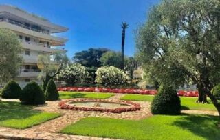  Appartement � louer 1 pi�ce 18 m� Cannes