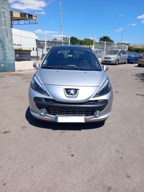 Peugeot 207 16 i 16V 120CV FELINE