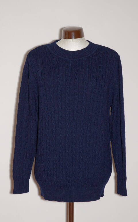 Pull Weekend Max Mara  torsades bleu marine 100% laine vier 78 Mionnay (01)