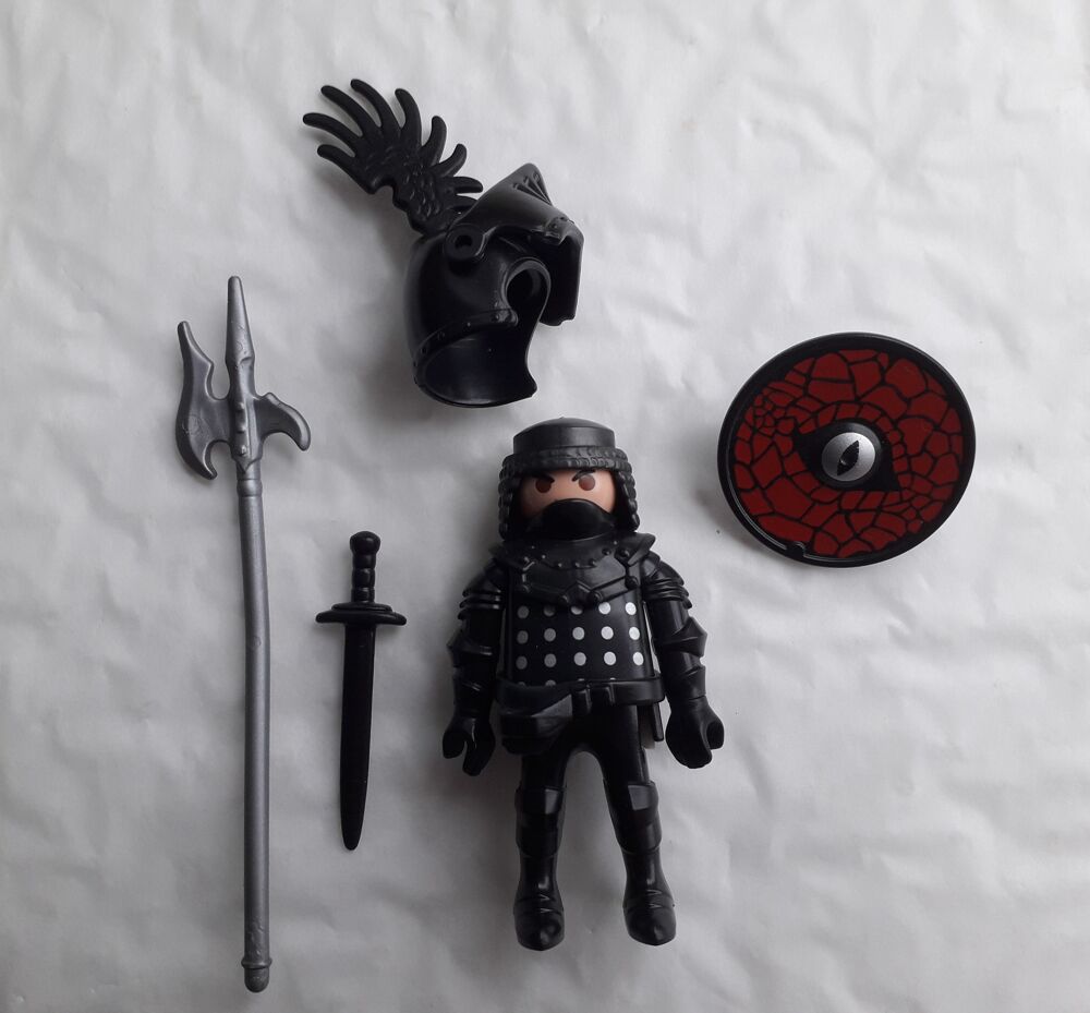 PLAYMOBIL le chevalier noir ( Altaya ) Jeux / jouets