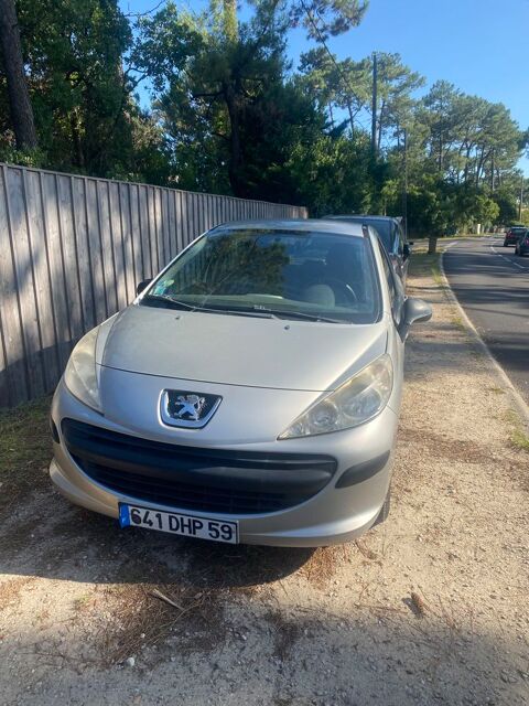 Peugeot 207 1.4e 75ch Premium