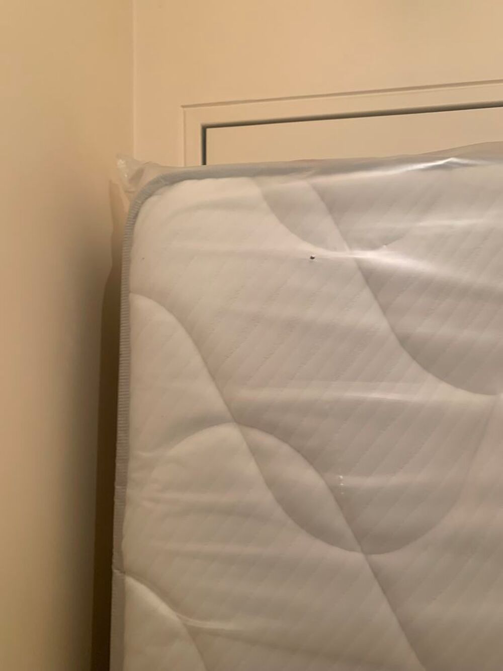 Matelas Neuf jamais utilis&eacute; 140 x 190 Meubles