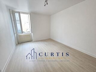  Appartement à louer 3 pièces 51 m²