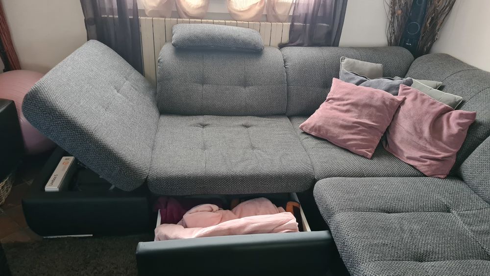 Canap&eacute; en tissus gris et noir convertible, tr&egrave;s confortable Meubles